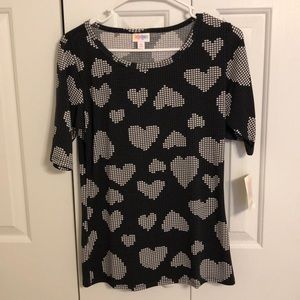 Lularoe Gigi size medium black hearts pattern